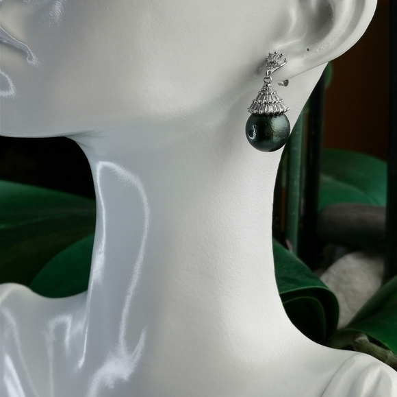 Tahitian South Sea Pearl White Sapphire drop earrings 🆕 - Picture 7 of 9